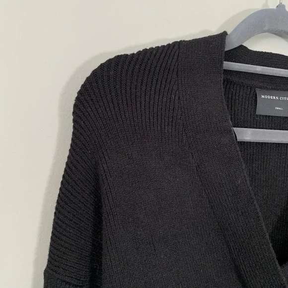 Modern Citizen Black Surplice Wrap Cropped Ribbed Sweater Fitted Size Small - Picture 3 of 11